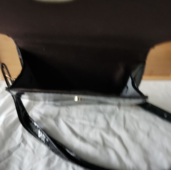 Hello Kitty Black Quilted Faux Leather Crossbody Bag - Picture 4 of 4